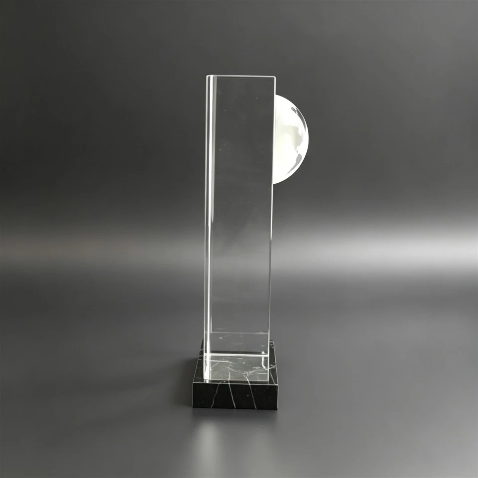 Custom Engraved Crystal Globe Recognition Trophy high quality